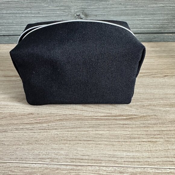 NEW Dior BLACK Makeup Bag Cosmetic Pouch, size 6